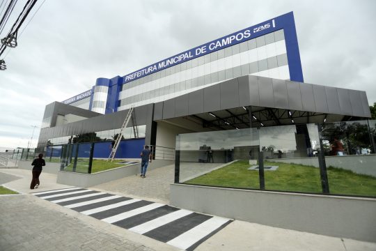  Morre homem encontrado esfaqueado na Av. 28 de Março