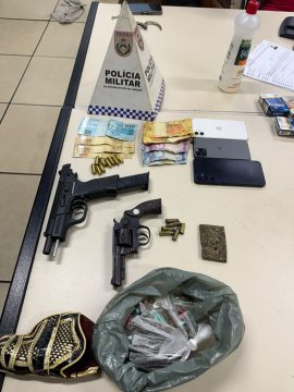  Homens são presos e menor apreendido por suspeita de tráfico de drogas em São João da Barra