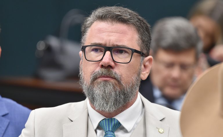  Cancelada reunião do Conselho de Ética para análise de pareceres