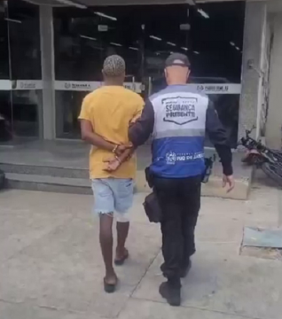  Após furtar celular, homem é preso em flagrante no Centro de Campos
