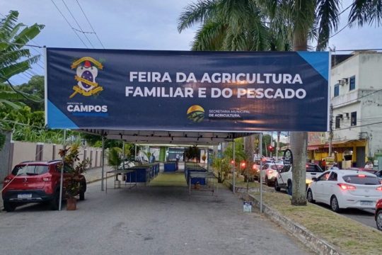  Feira do Pescado é montada na Rua das Palmeiras, em Campos