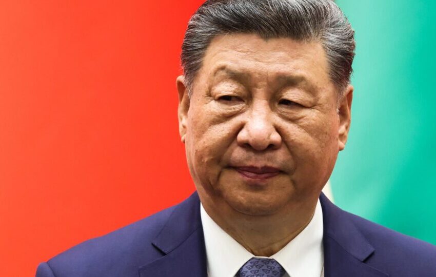  China demole igreja protestante e prende centenas de fiéis 