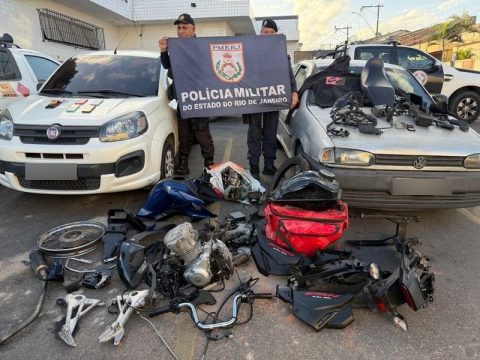  PM descobre falso roubo de motocicleta e apreende peças de desmanche em Guarus