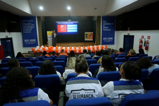  Combate à exploração sexual de crianças e adolescentes reúne entidades no Sest-Senat, em Campos