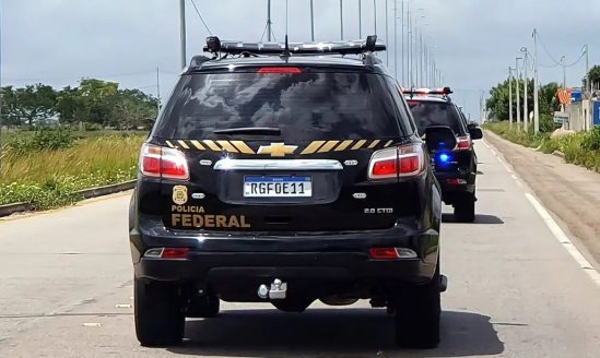  PF intercepta caminhão com mais de 1 tonelada de maconha no interior de SP