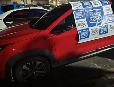  Veículo clonado é encontrado abandonado em Campos após denúncia de morador