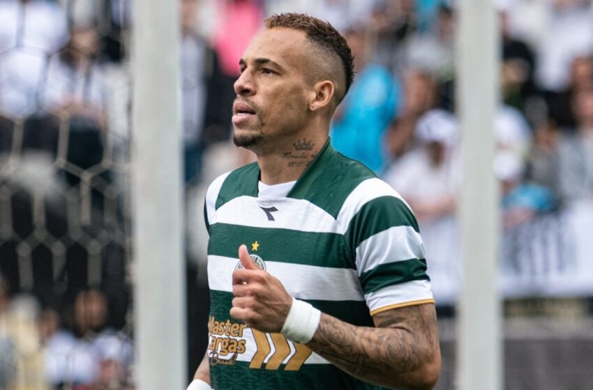  Coritiba atropela o Santos e impõe pesadelo a Neymar