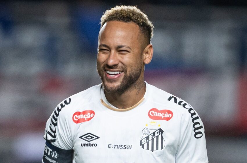  Zagueiro lembra do dia em que Neymar fez seis gols no Brasileirão