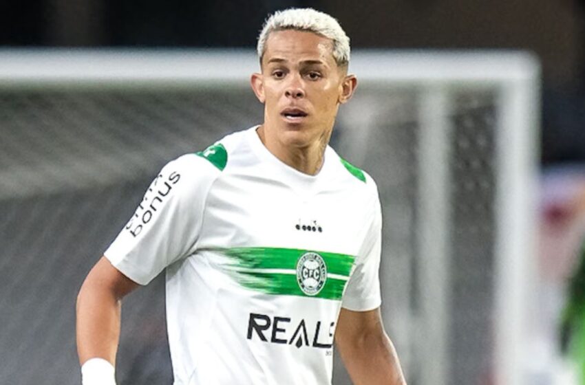  Coritiba se reúne com Wallisson e define destino de jogador