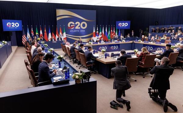  Mauro Vieira e Marco Rubio conversam em evento e marcam reunião bilateral
