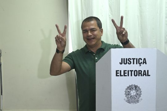  Prefeito Frederico Paes vota em Balança Rangel e declara expectativa por Brasil mais justo para todos