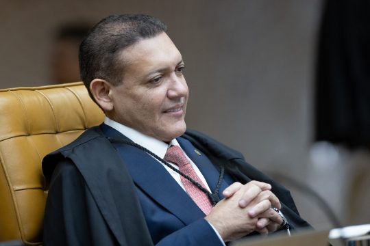  Presidente do TSE afirma que eleições de 2026 transcorreram normalmente