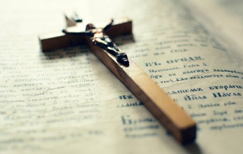  Quase 40 por cento dos católicos americanos relatam sofrer racismo